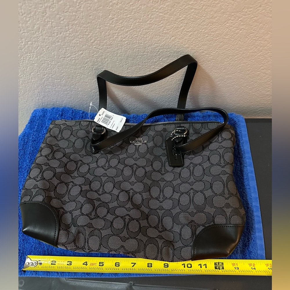 Coach signature tote